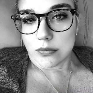 Amber Curll